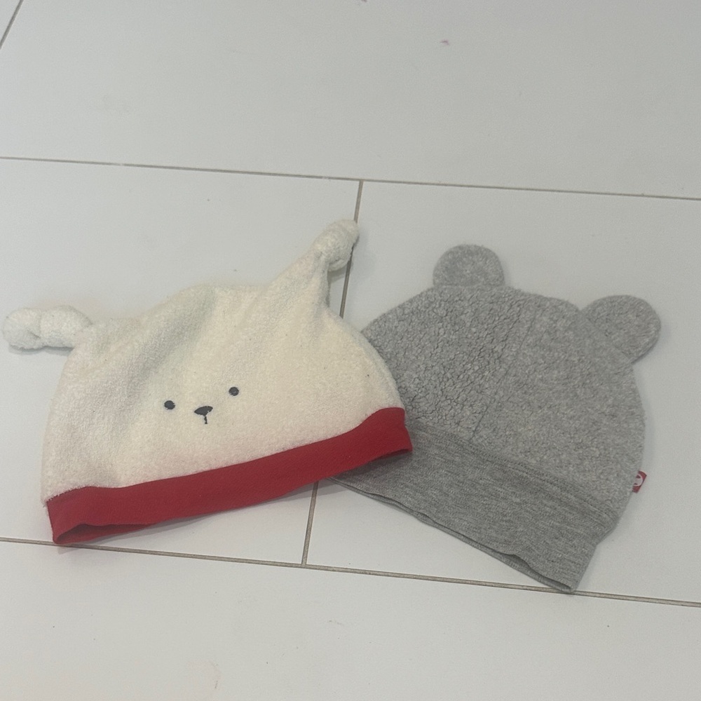 Cute Bear-Themed Baby Hats 12m